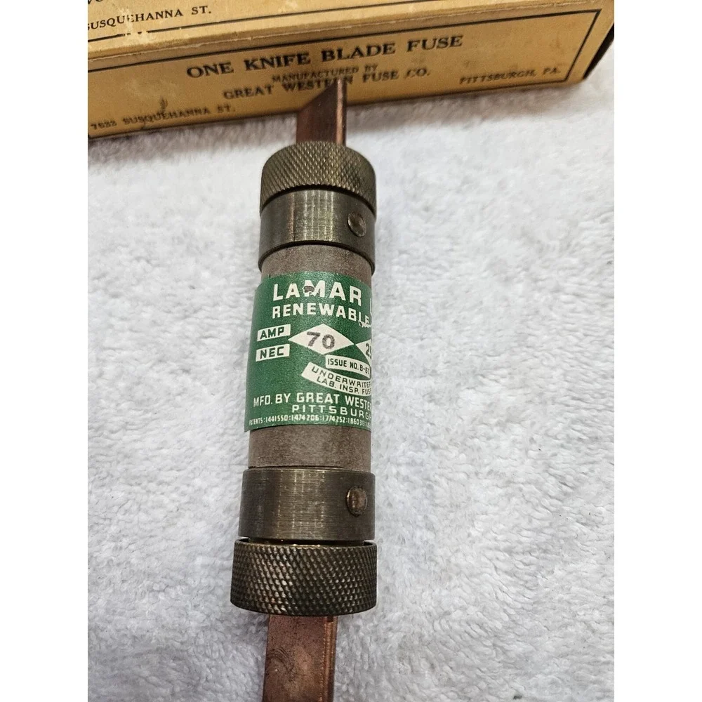 Vintage Great Western‎ Fuse Co. One Knife Blade Fuse. 70 AMP 250 Volts. NOS